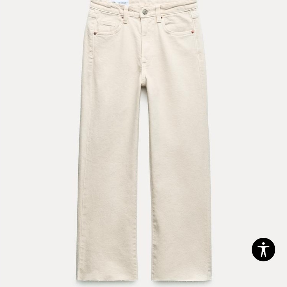 Zara FLARED CROPPED HIGH WAIST TRF JEANS in Ecru, US 6
